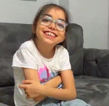 Zeynep Artık Yürüyor 